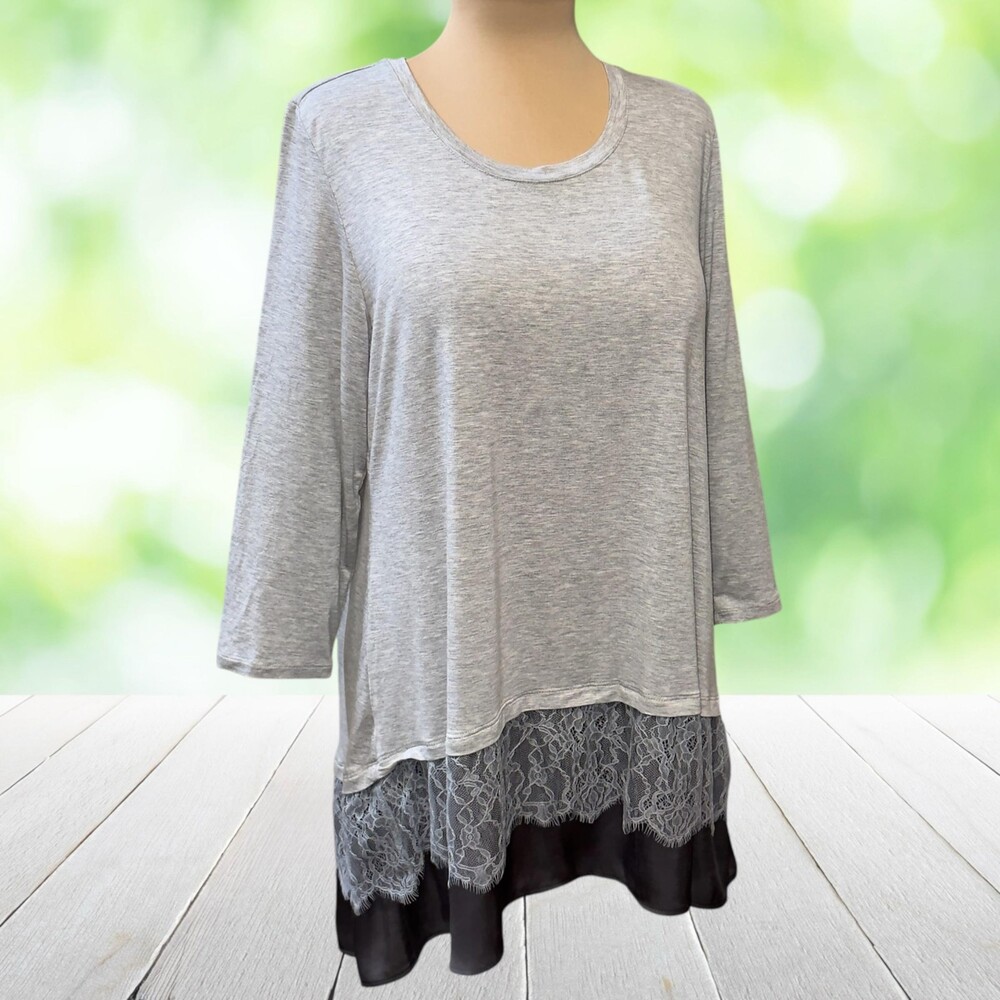 LOGO LORI GOLDSTEIN Tunic Top Lace Hem Layered Swing Jersey Gray 3/4 Sleeve Sz L